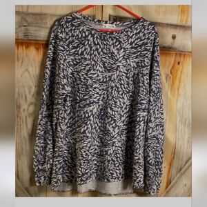 CARVE designs TOP long sleeves SUPER SOFT curved hem SIZE XL like new